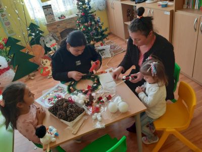 Коледна работилничка А и Б група - ДГ Мечо Пух - Чифлик