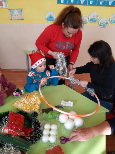 Коледна работилничка А и Б група - ДГ Мечо Пух - Чифлик